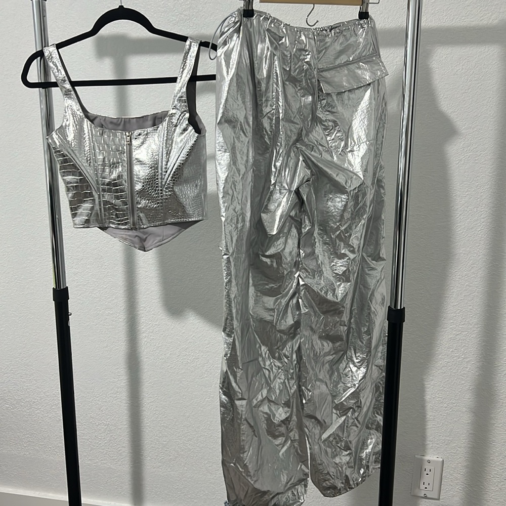 Matching set - Picture 9 of 15
